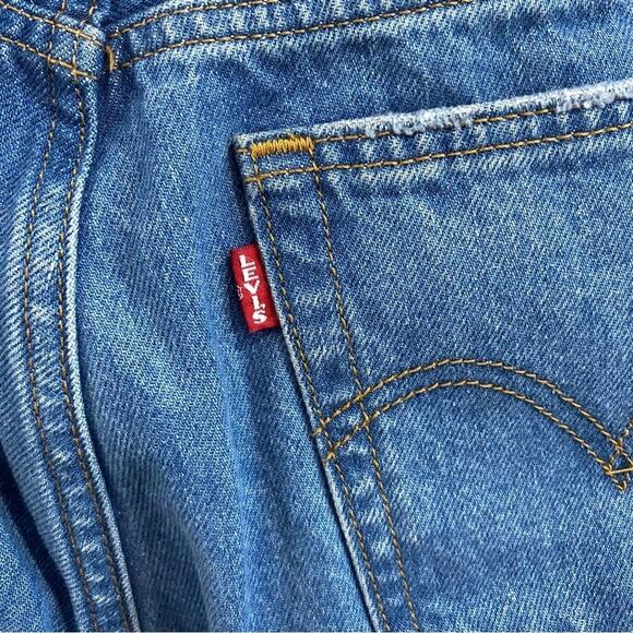 Levi’s Wedgie Straight Blue High Rise Vintage Look Jeans Size 25 - Picture 13 of 14